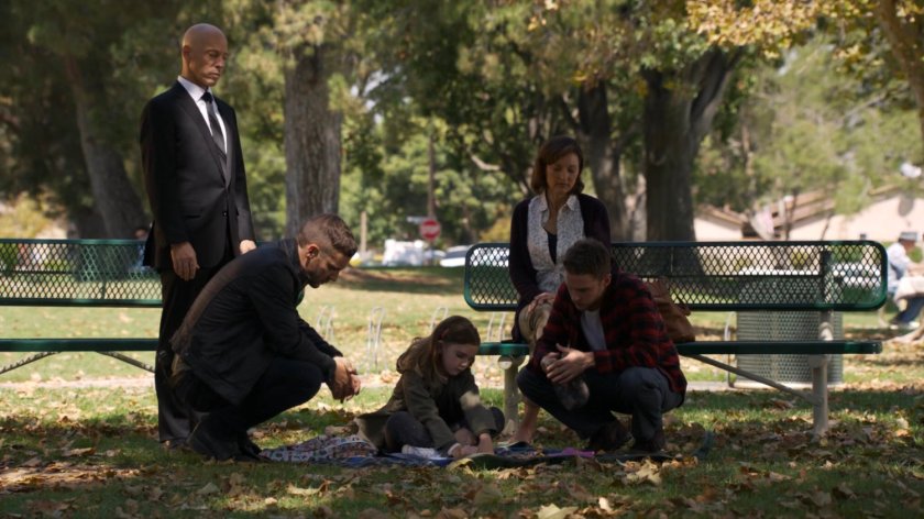 Fitz, Hunter, Enoch, Robin and Polly Hinton in a park.