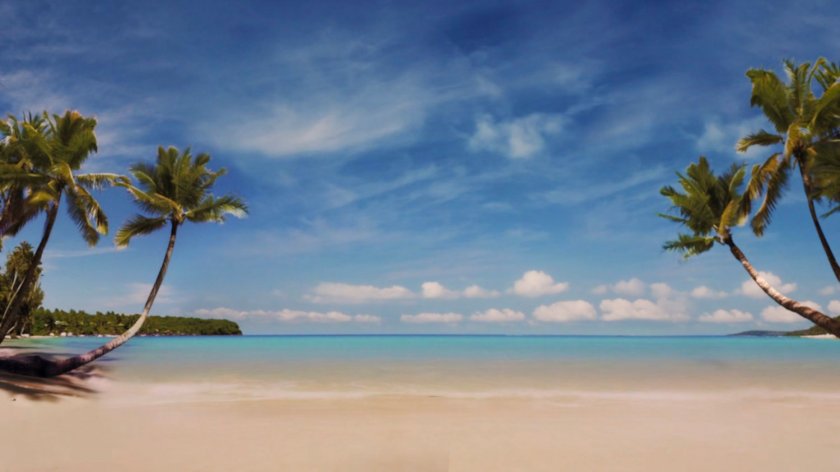A view of the ocean from a Tahiti beach.