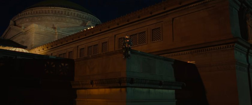 Ironheart sitting on roof of Chicago Museum of Science and Industry.