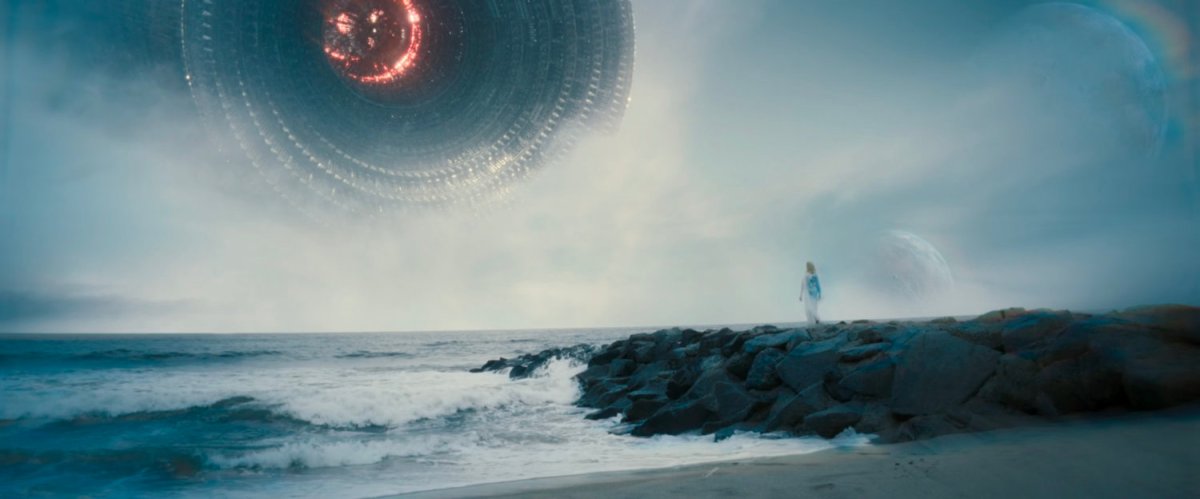 Flashback of Shalla-Bal on Zenn La by the sea with Galactus's world ship above her.