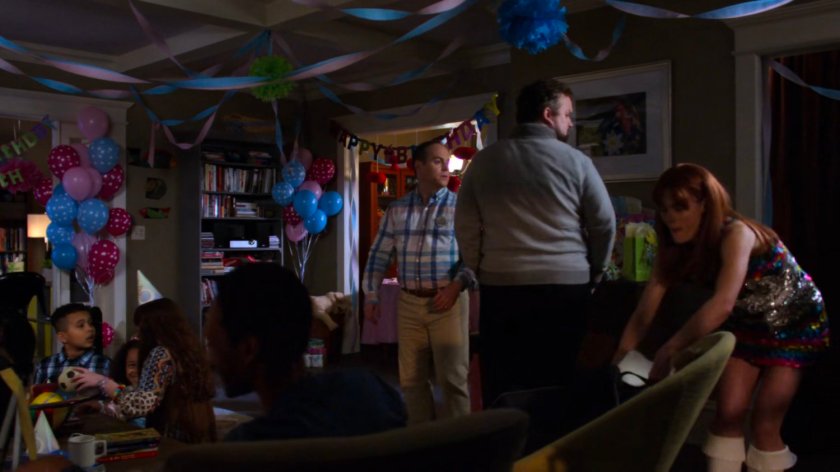 Trish performing as Patsy at a young girls birthday party.