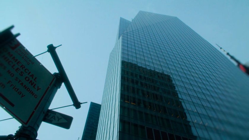 Low angle shot of a skyscraper in Manhattan.