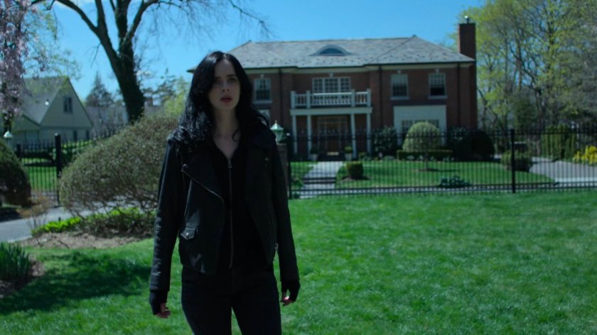 Jessica outside Dr. Koslov's house.