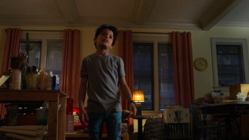 Vido in Oscar's apartment.