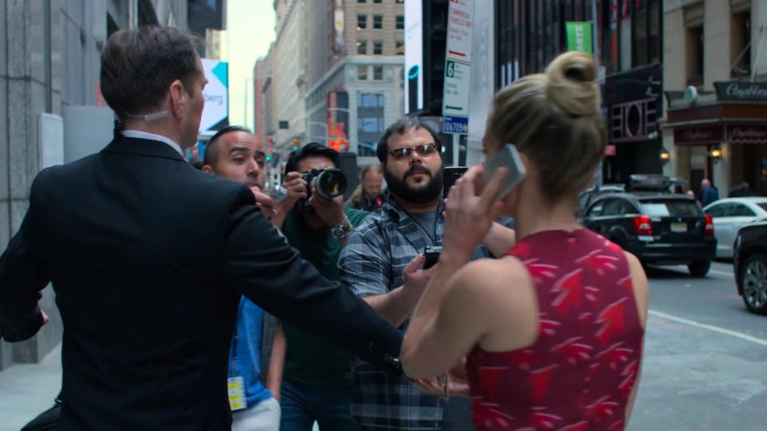 Trish with paparazzi on the sidewalk outside the WNEX Studio building.