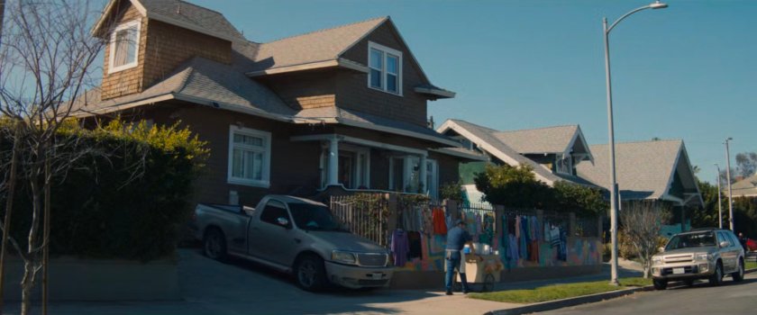 House across the street from Esteban's house.