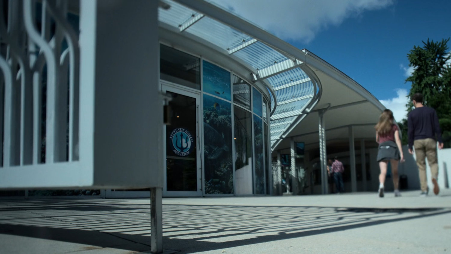 Exterior of Neptune's World Aquarium.
