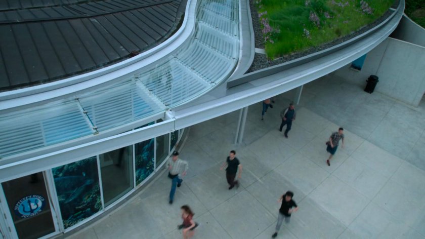 Exterior of Neptune's World Aquarium.