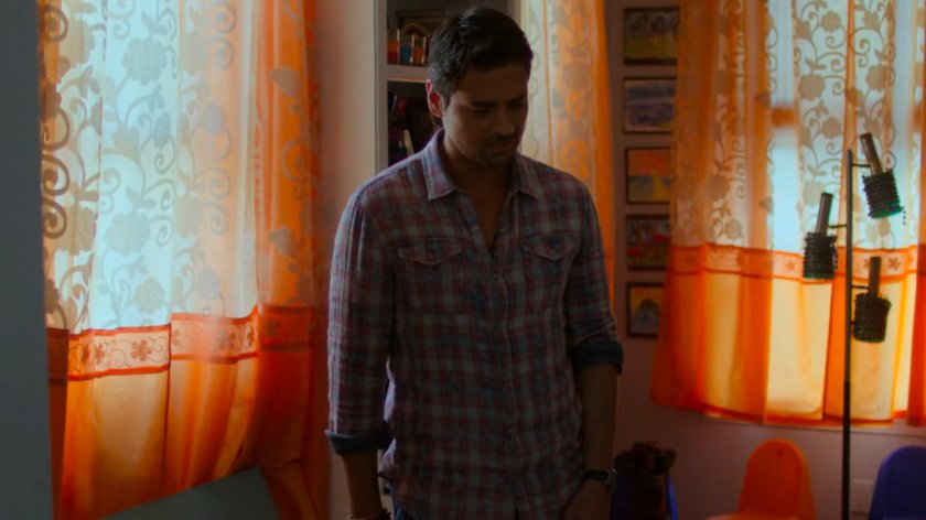 Oscar inside Sonia's Apartment.