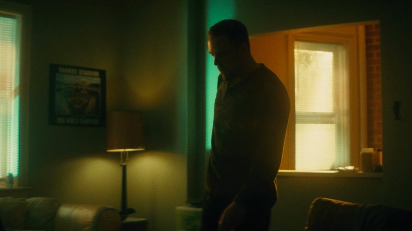 Flashback of Lionel in his apartment.