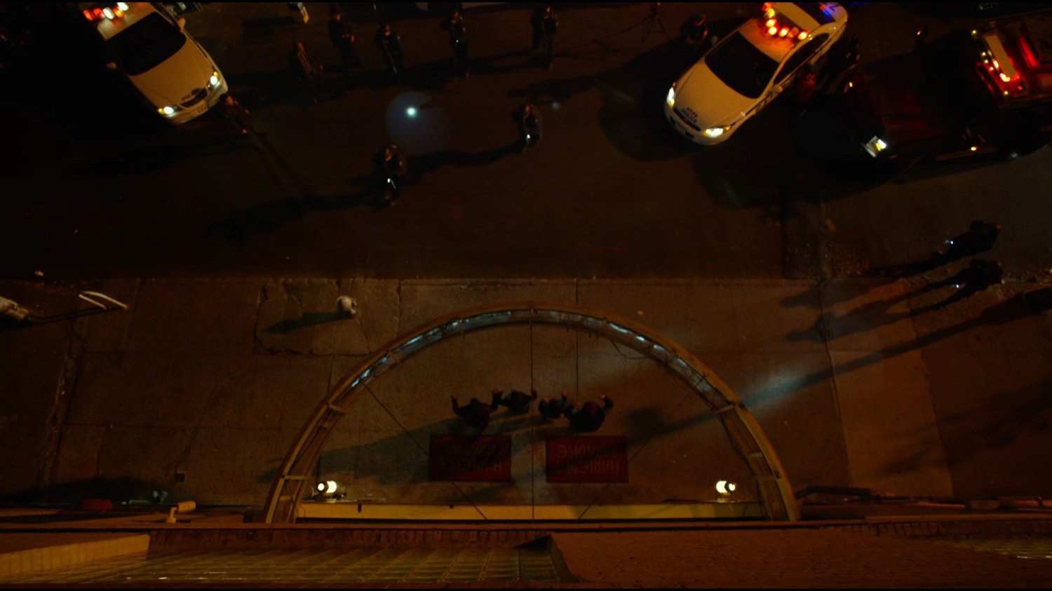High angle view of Harlem's Paradise entrance.